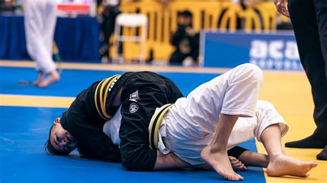 brazilian face smothering|Here Are the Top 3 Ways to Smother Your Opponents in BJJ.